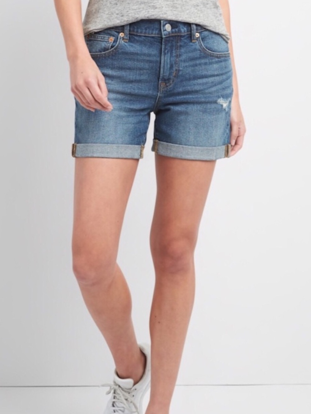 GAP 4” Cuffed Denim Short